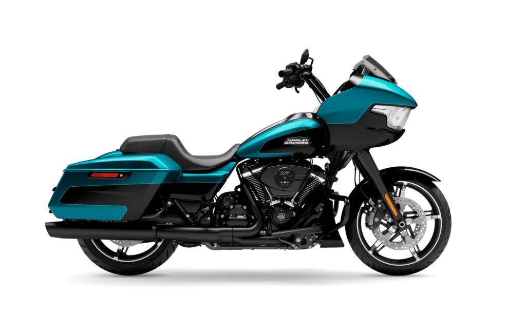 Harley Road Glide with OEM contrast-cut cast wheel style
